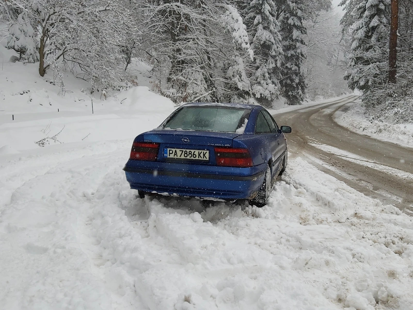 Opel Calibra 2.0 16v - изображение 8