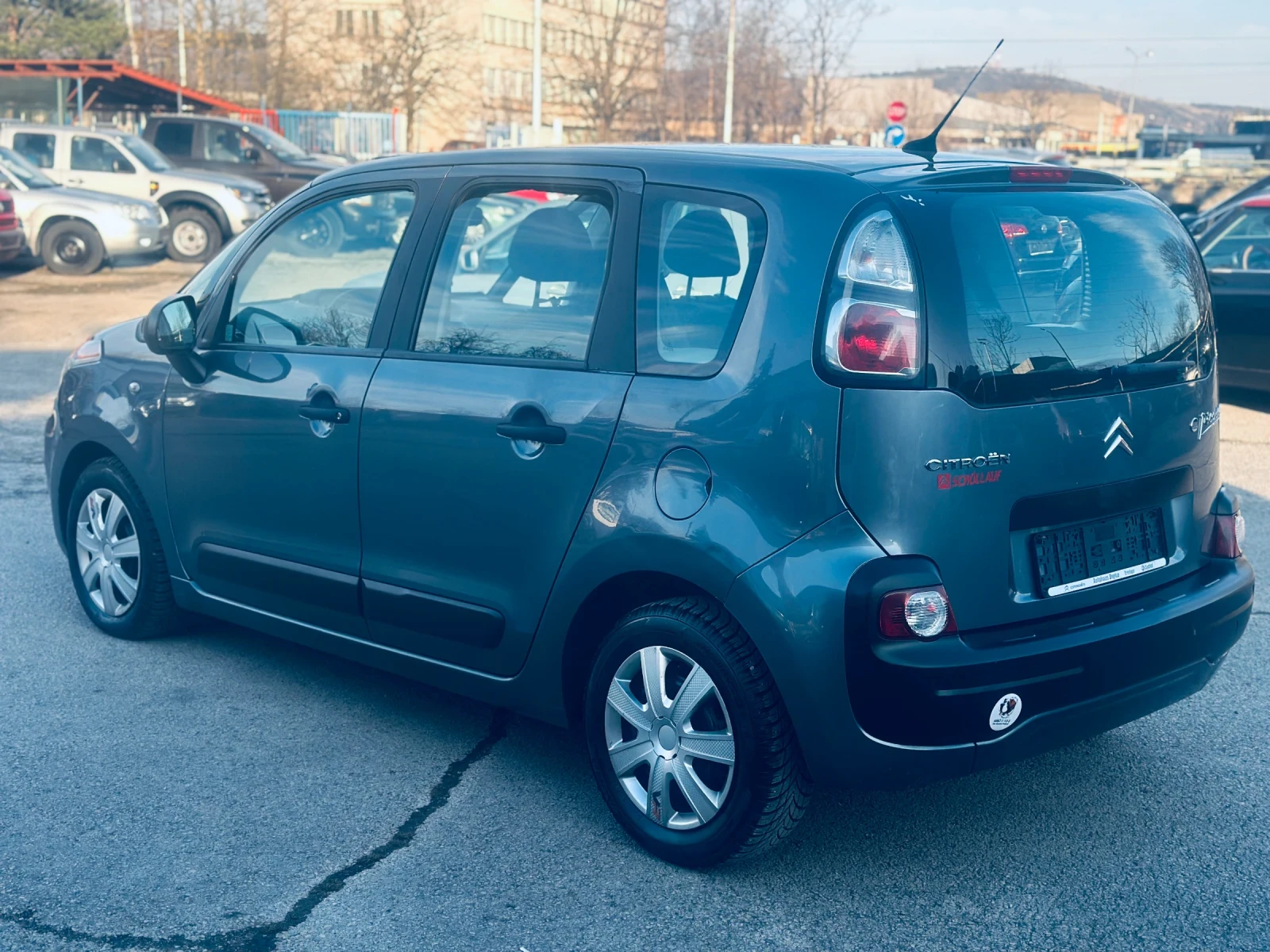 Citroen C3 Picasso 1.4I-90кс - изображение 6