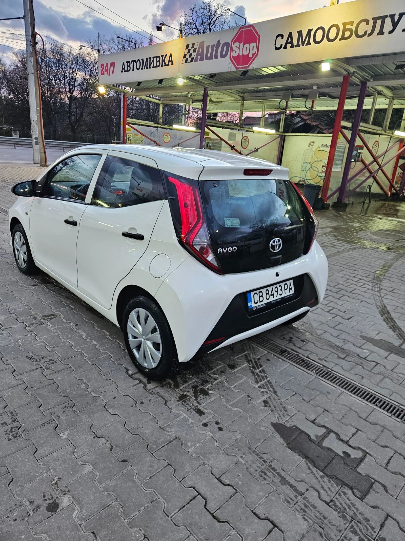 Toyota Aygo Първи собственик - изображение 4