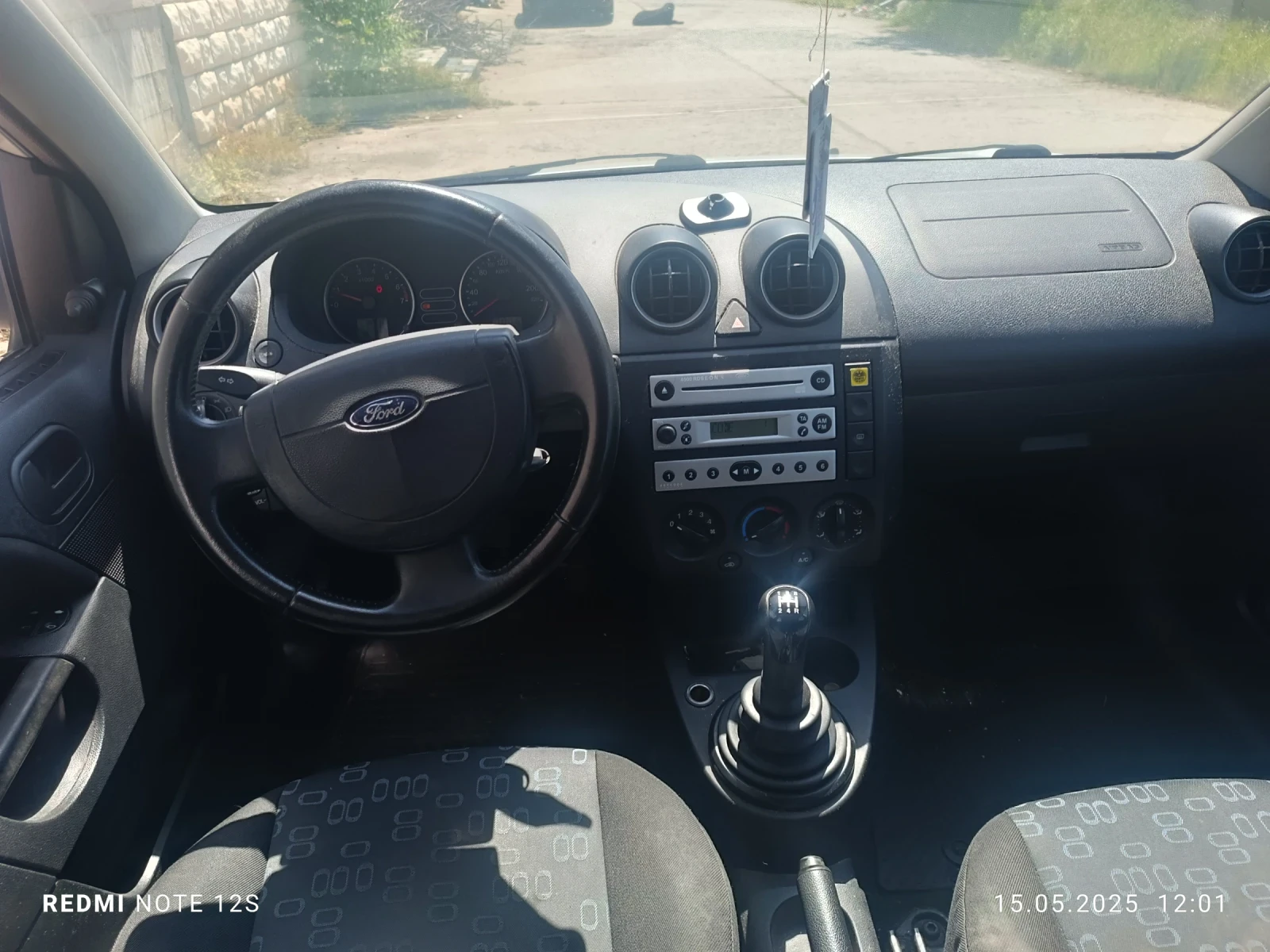 Ford Fiesta 1.4 80 ks. - изображение 7