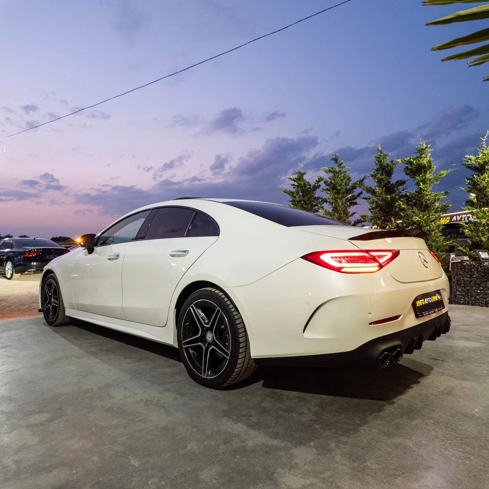 Mercedes-Benz CLS 350 D 4MATIC 5.3FULL AMG LINE БЯЛА ПЕРЛА ЛИЗИНГ 100% - изображение 6