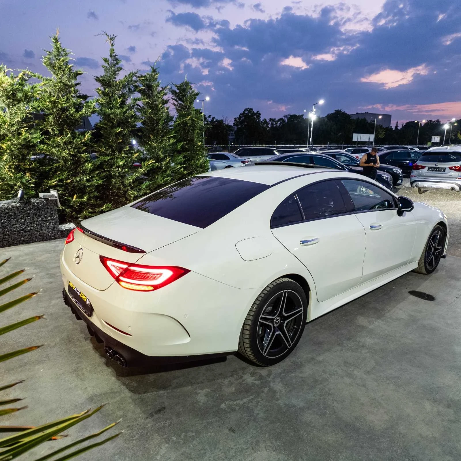 Mercedes-Benz CLS 350 D 4MATIC 5.3FULL AMG LINE БЯЛА ПЕРЛА ЛИЗИНГ 100% - изображение 9