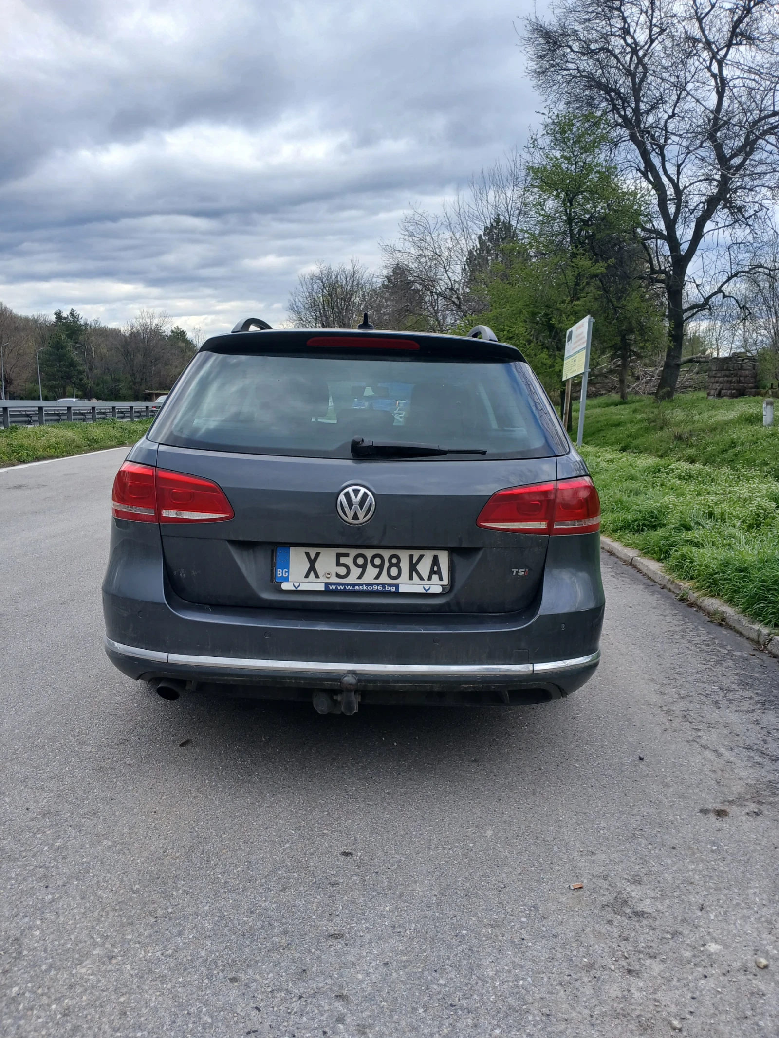 VW Passat 1, 4 tsi - изображение 4
