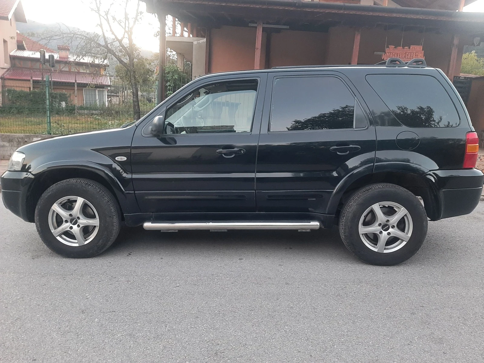 Ford Maverick 2.3i 4x4 KOJA PARKTRONIK PODGREV KLIMA  - изображение 8