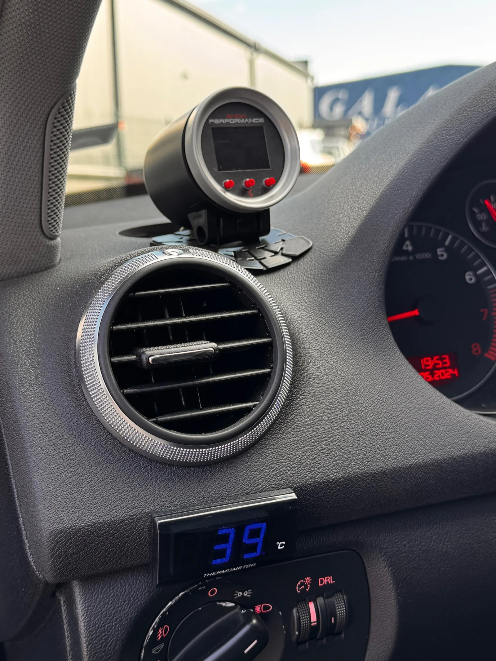 Audi A3 3.2 TURBO DSG 710hp | Mobile.bg � ����������� 12