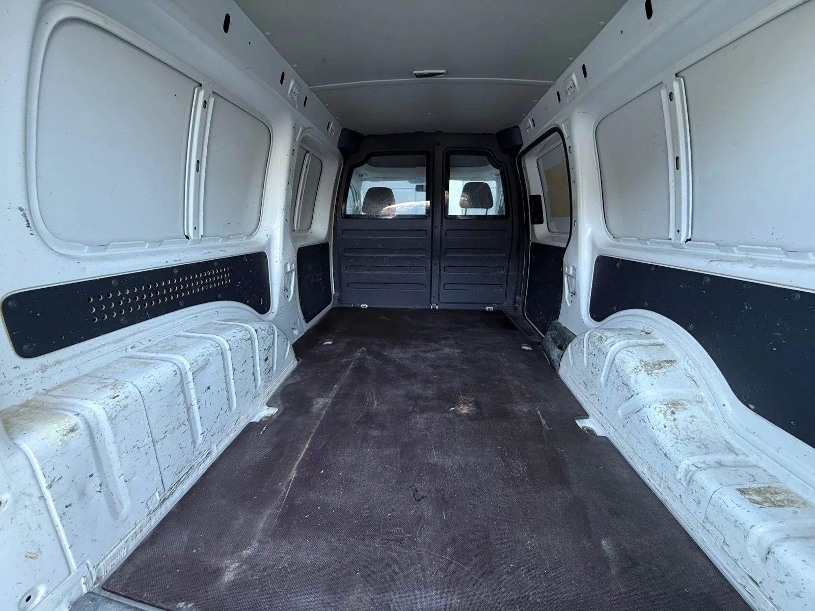 VW Caddy 1.6TDI MAXI  | Mobile.bg   10