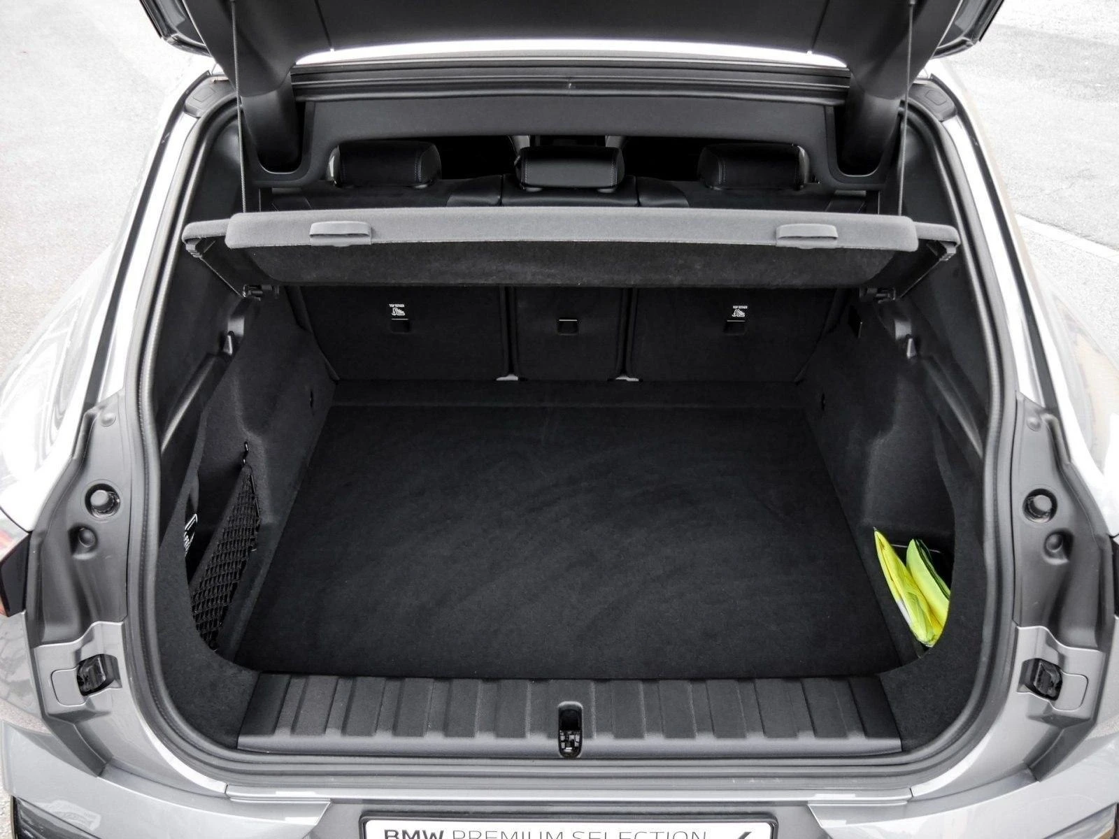 BMW iX2 xDrive30/ M-SPORT/ HEAD UP/ 360/ LED/ SHADOW LINE/ | Mobile.bg   15