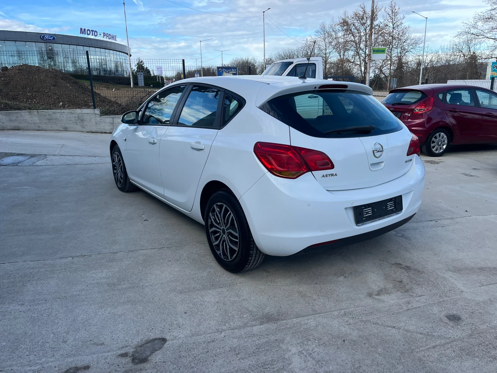 Opel Astra 1.3cdti - изображение 8
