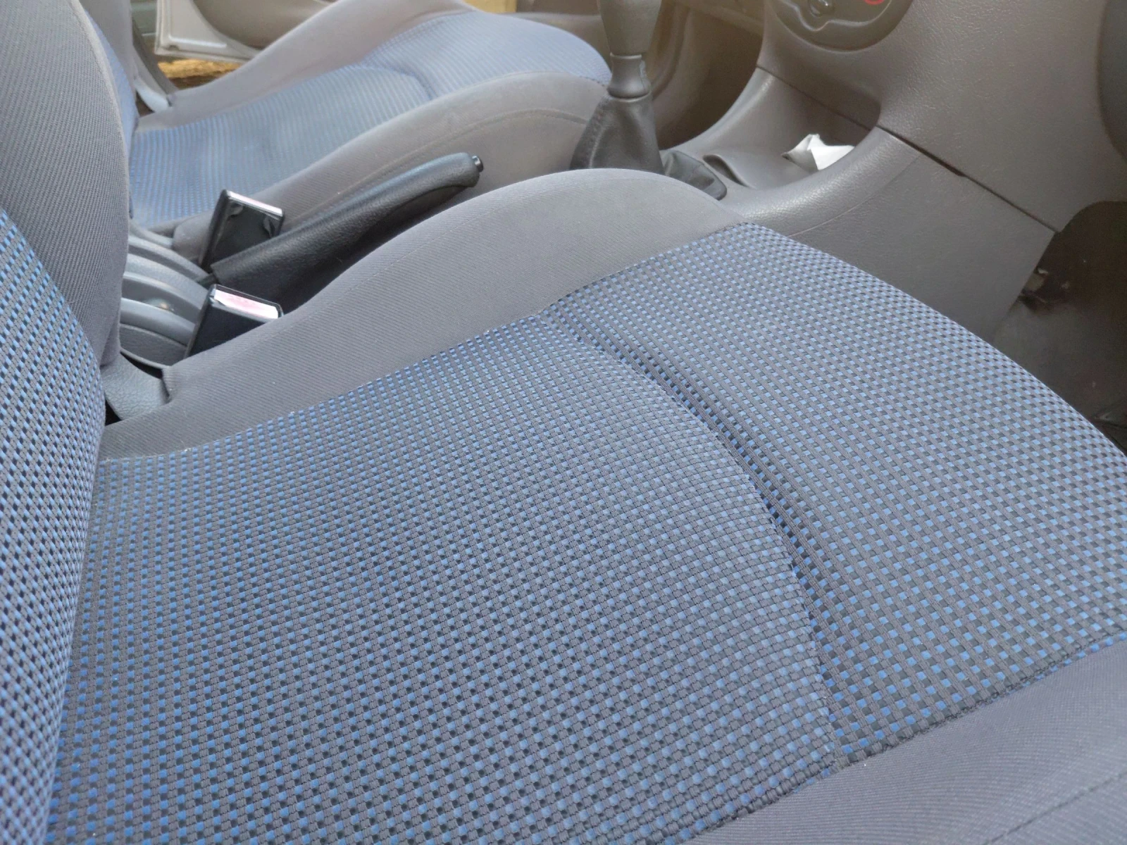 Peugeot 206 2.0 HDI, снимка 7 - Автомобили и джипове - 53802841