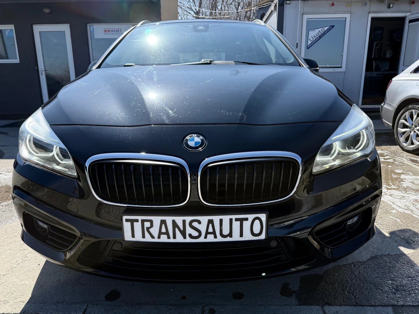 BMW 2 Active Tourer 225i M sport HeadUp Panorama Kamera , снимка 2 - Автомобили и джипове - 53830210