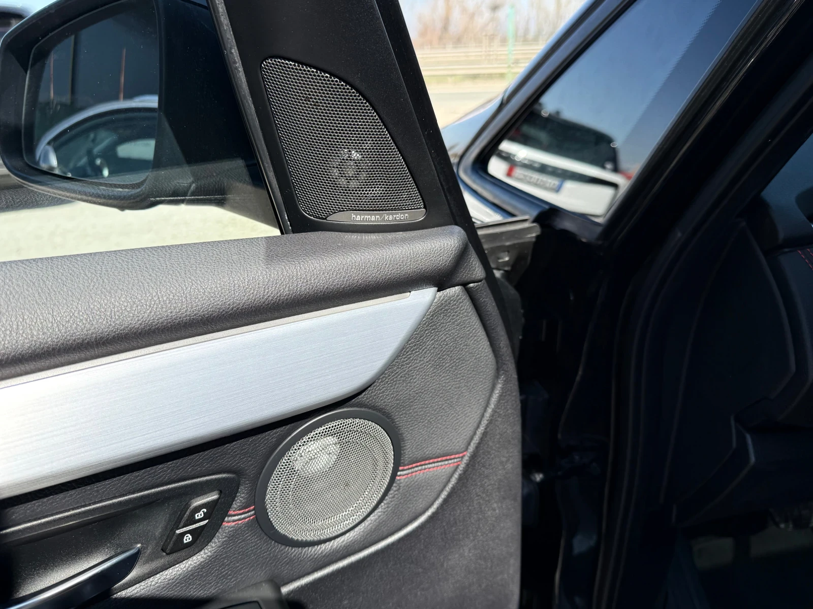 BMW 2 Active Tourer 225i M sport HeadUp Panorama Kamera , снимка 12 - Автомобили и джипове - 53830210