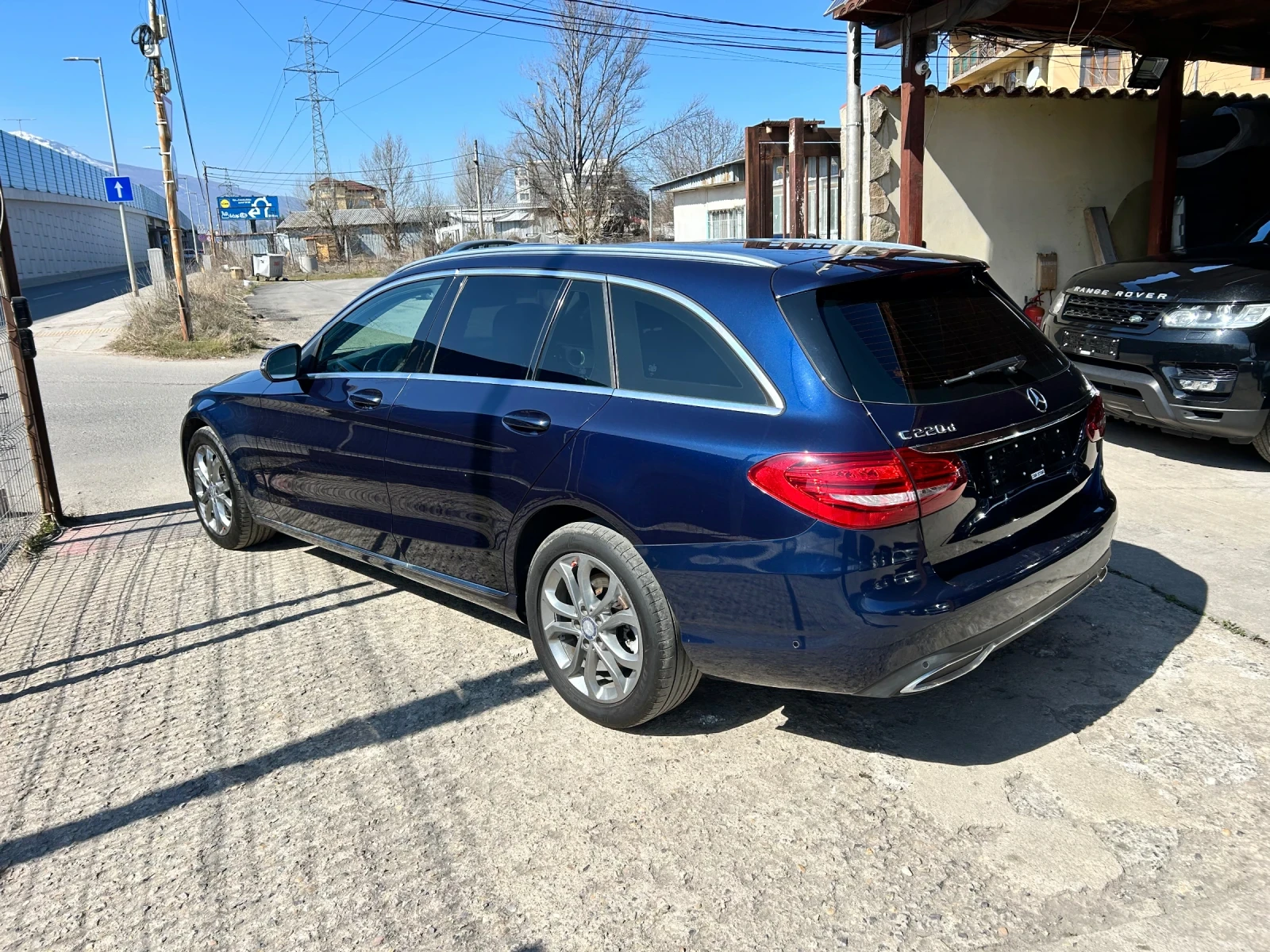 Mercedes-Benz C 220 d Premium , снимка 2 - Автомобили и джипове - 53845177