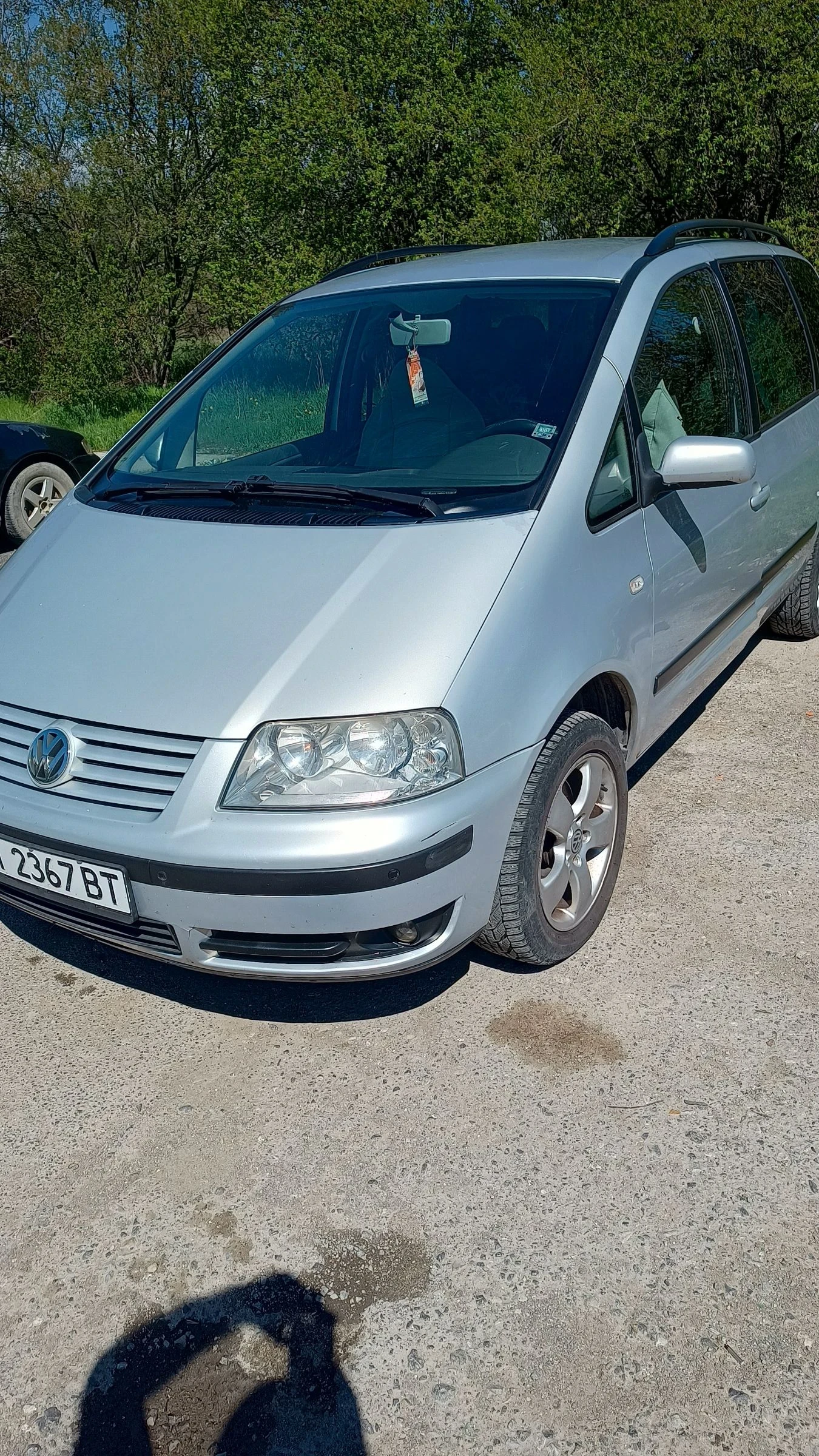 VW Sharan 1.9tdi, снимка 2 - Автомобили и джипове - 54363020