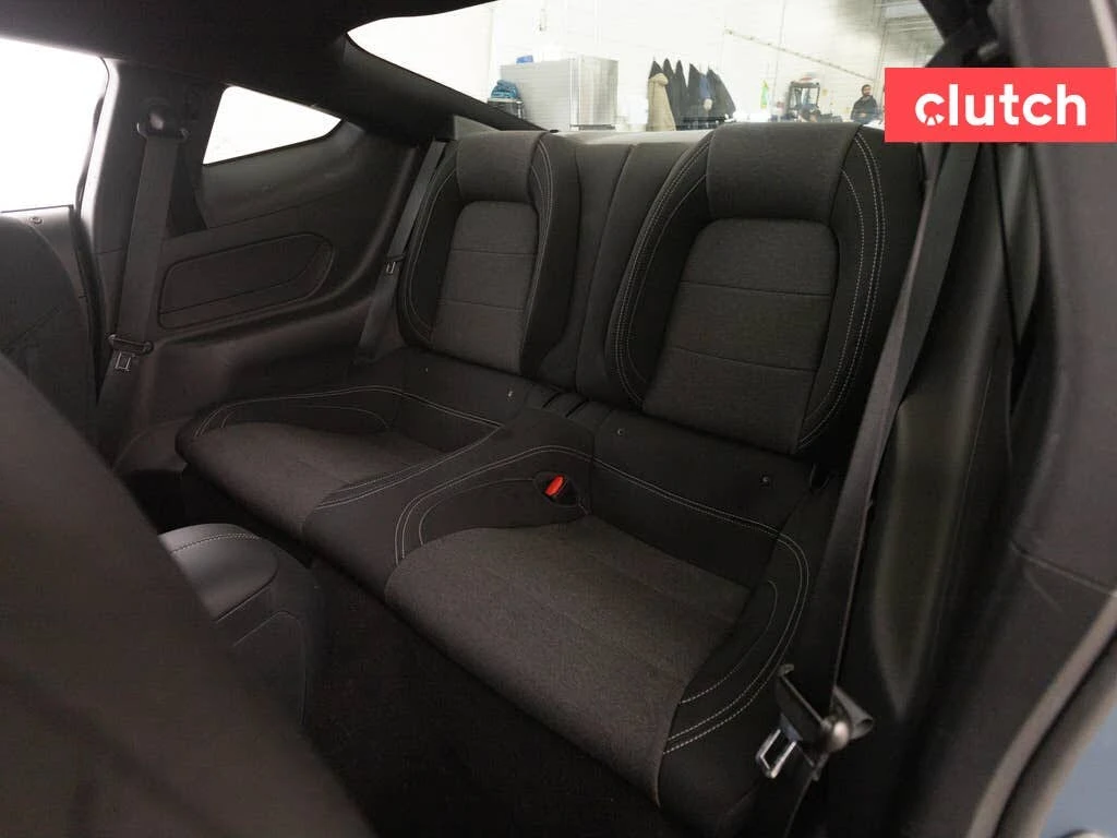 Ford Mustang EcoBoost Fastback RWD, снимка 17 - Автомобили и джипове - 54376630