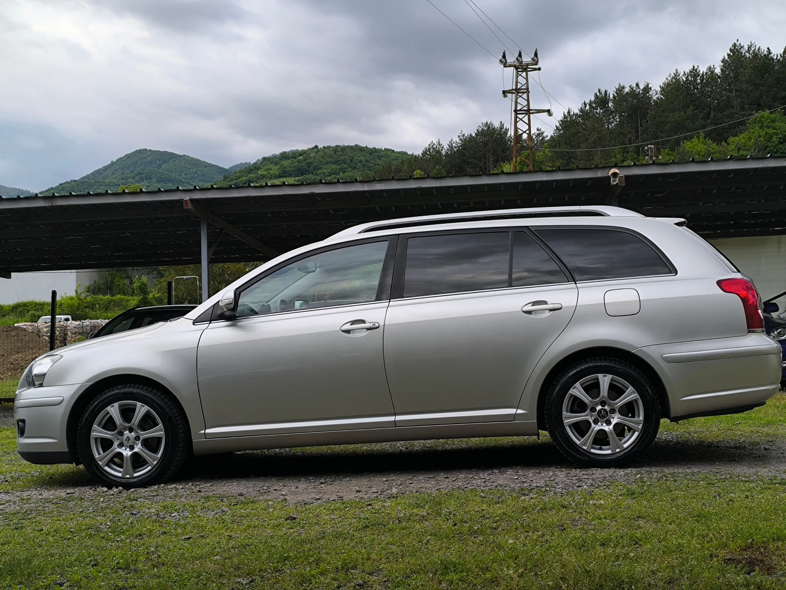 Toyota Avensis FACE LIFT-2.0D4D-126��-6 ��������-����-����������� | Mobile.bg � ����������� 6