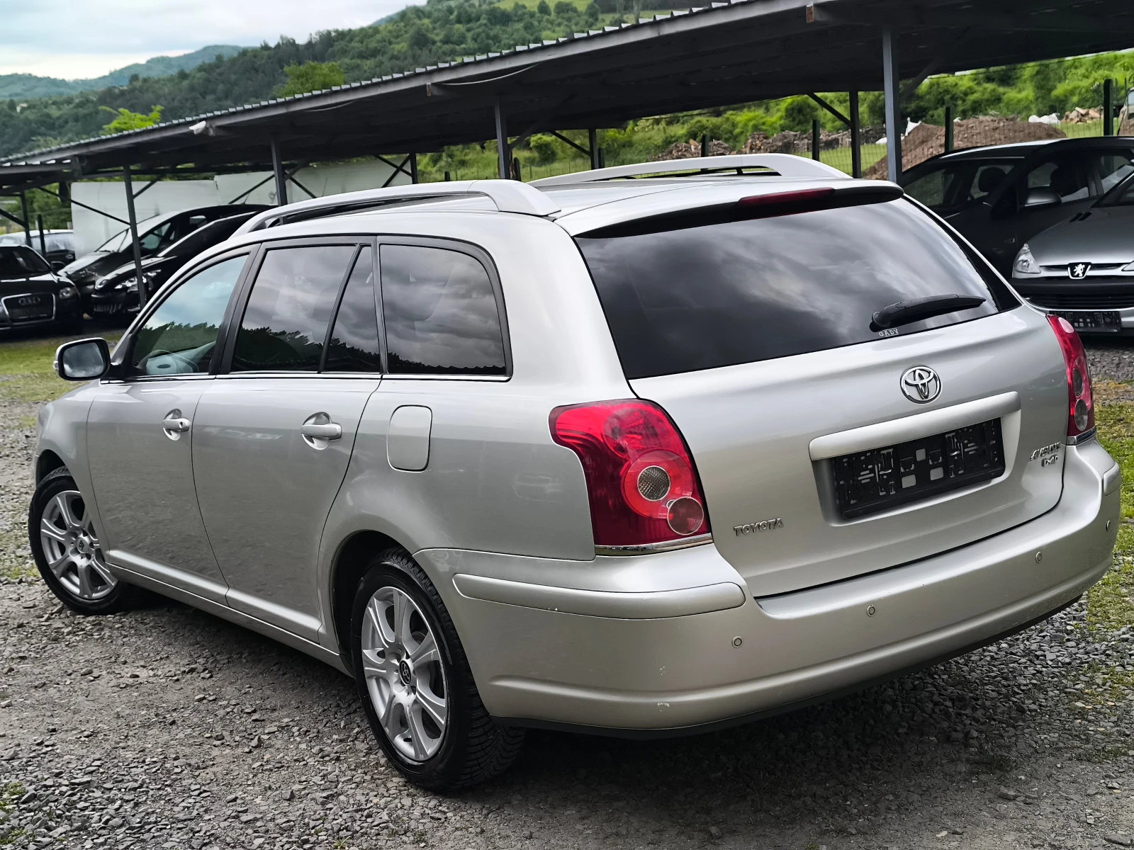 Toyota Avensis FACE LIFT-2.0D4D-126��-6 ��������-����-����������� | Mobile.bg � ����������� 5