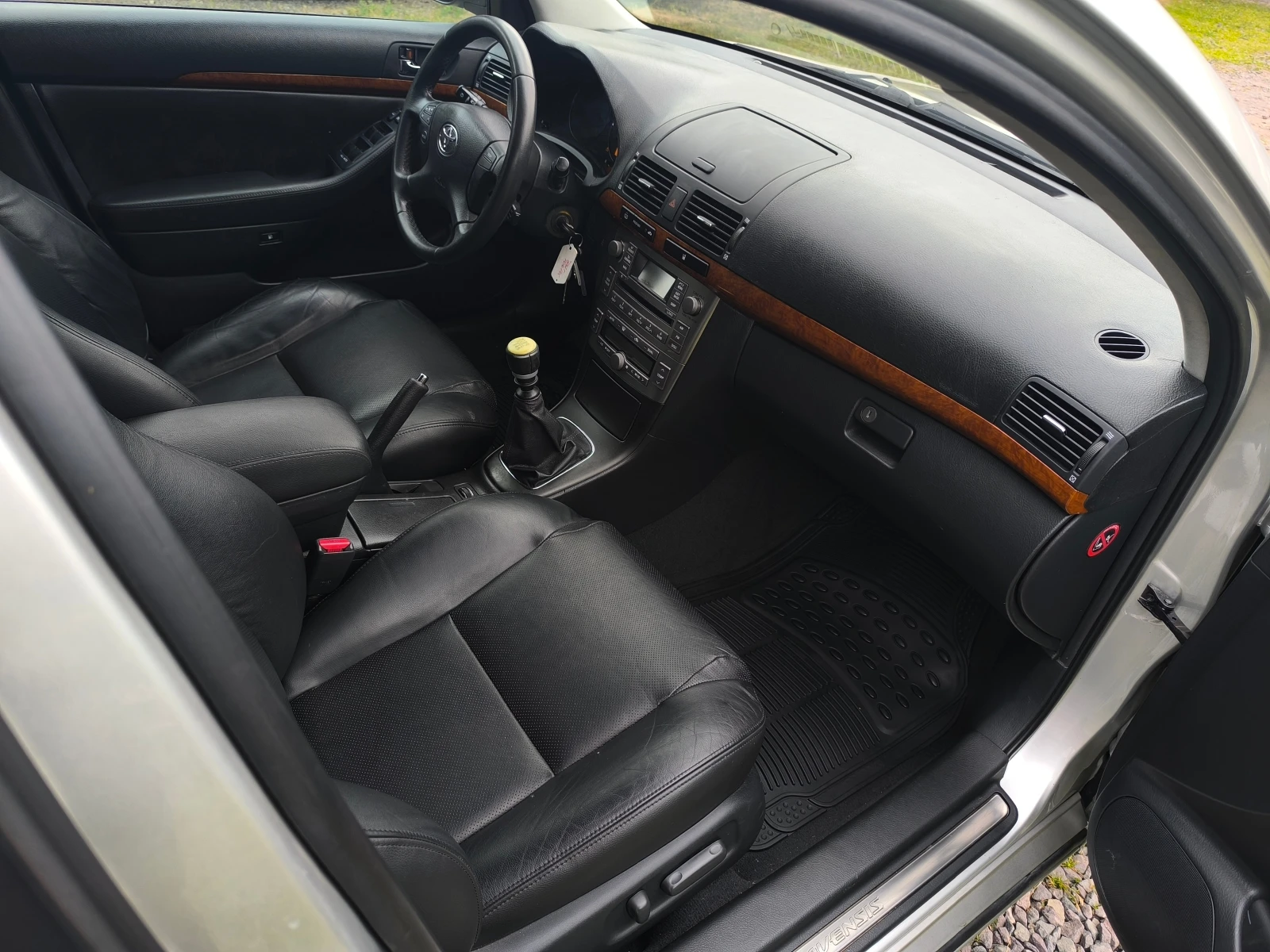 Toyota Avensis FACE LIFT-2.0D4D-126��-6 ��������-����-����������� | Mobile.bg � ����������� 14