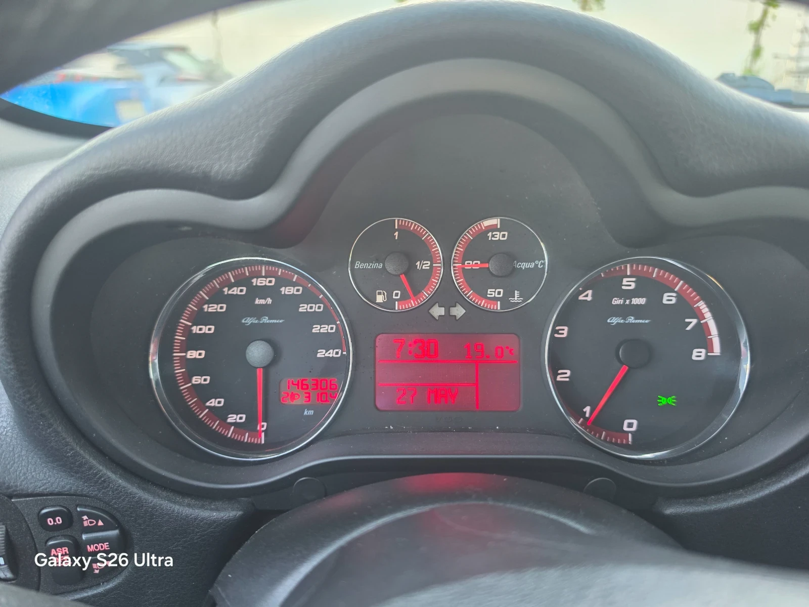 Alfa Romeo 147, снимка 14 - Автомобили и джипове - 54687349
