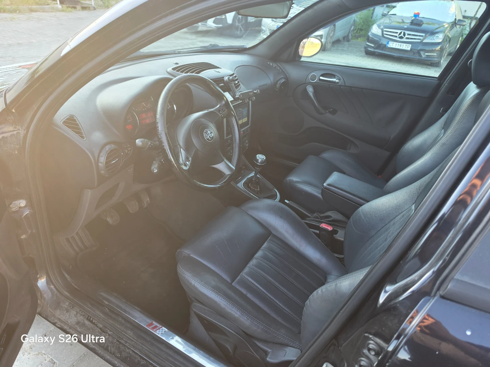 Alfa Romeo 147, снимка 10 - Автомобили и джипове - 54687349