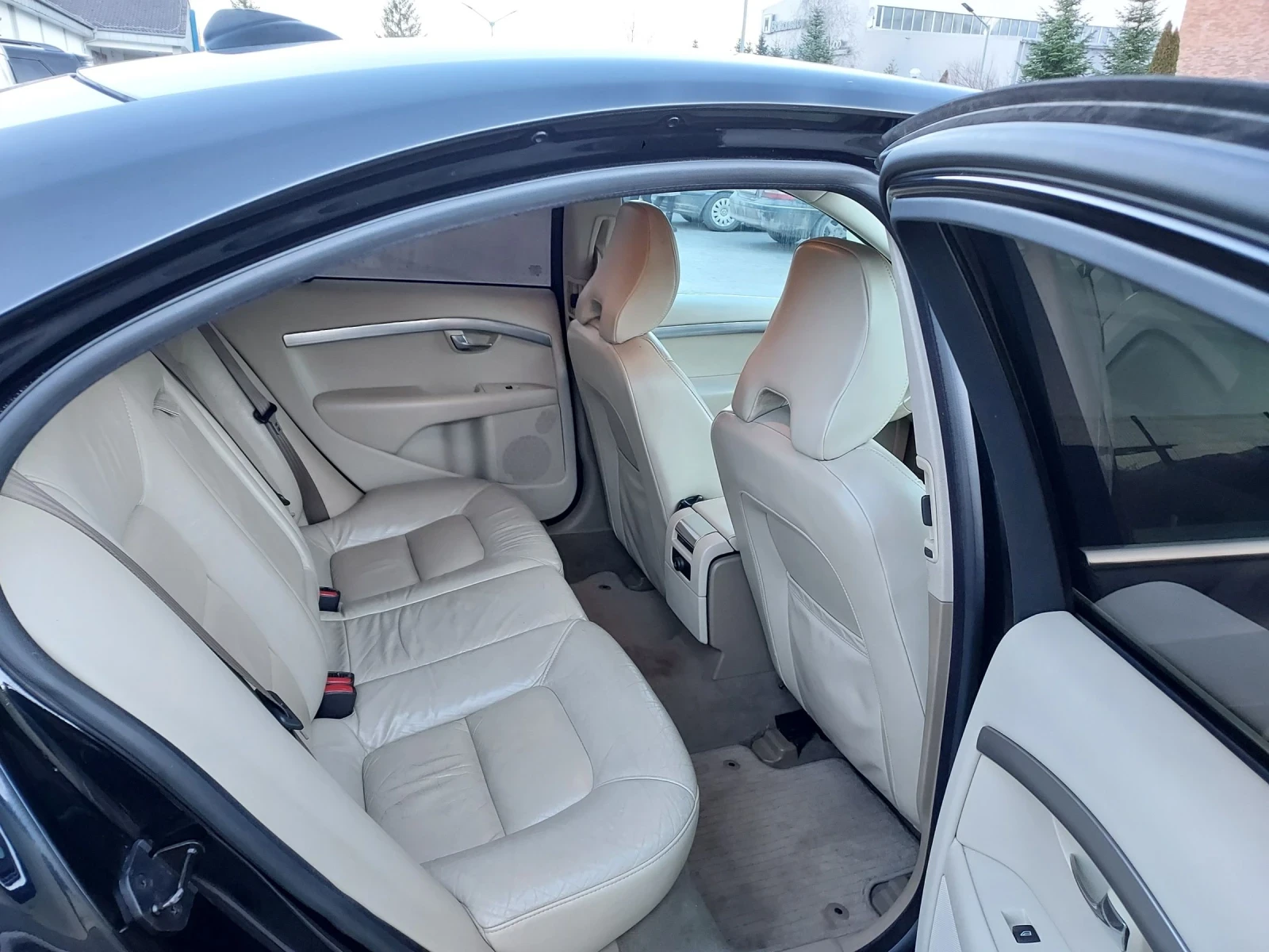 Volvo S80 2.5T, снимка 11 - Автомобили и джипове - 55384449