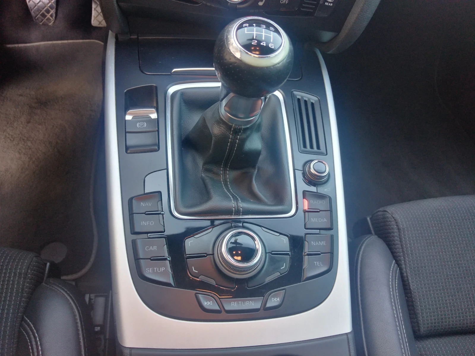 Audi A4 S-line, снимка 12 - Автомобили и джипове - 54973263