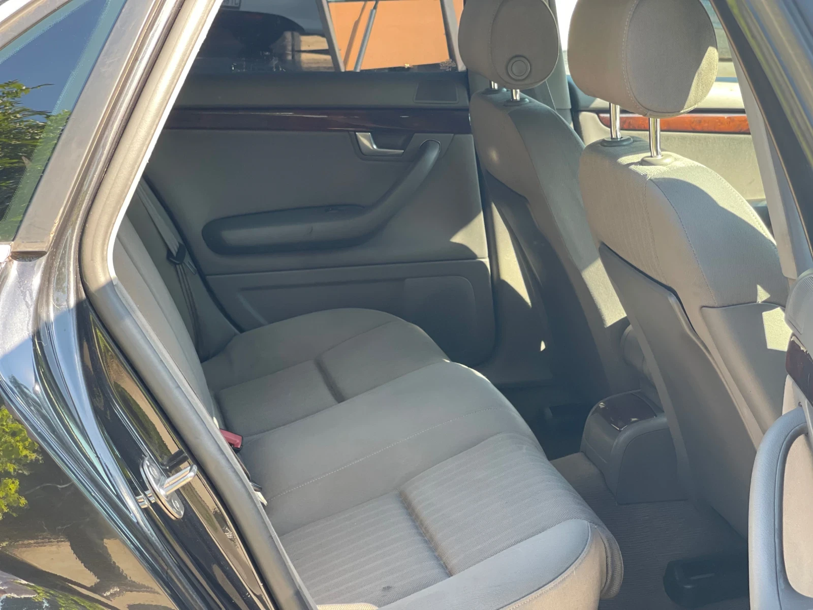 Audi A4 1.9, снимка 8 - Автомобили и джипове - 55051490