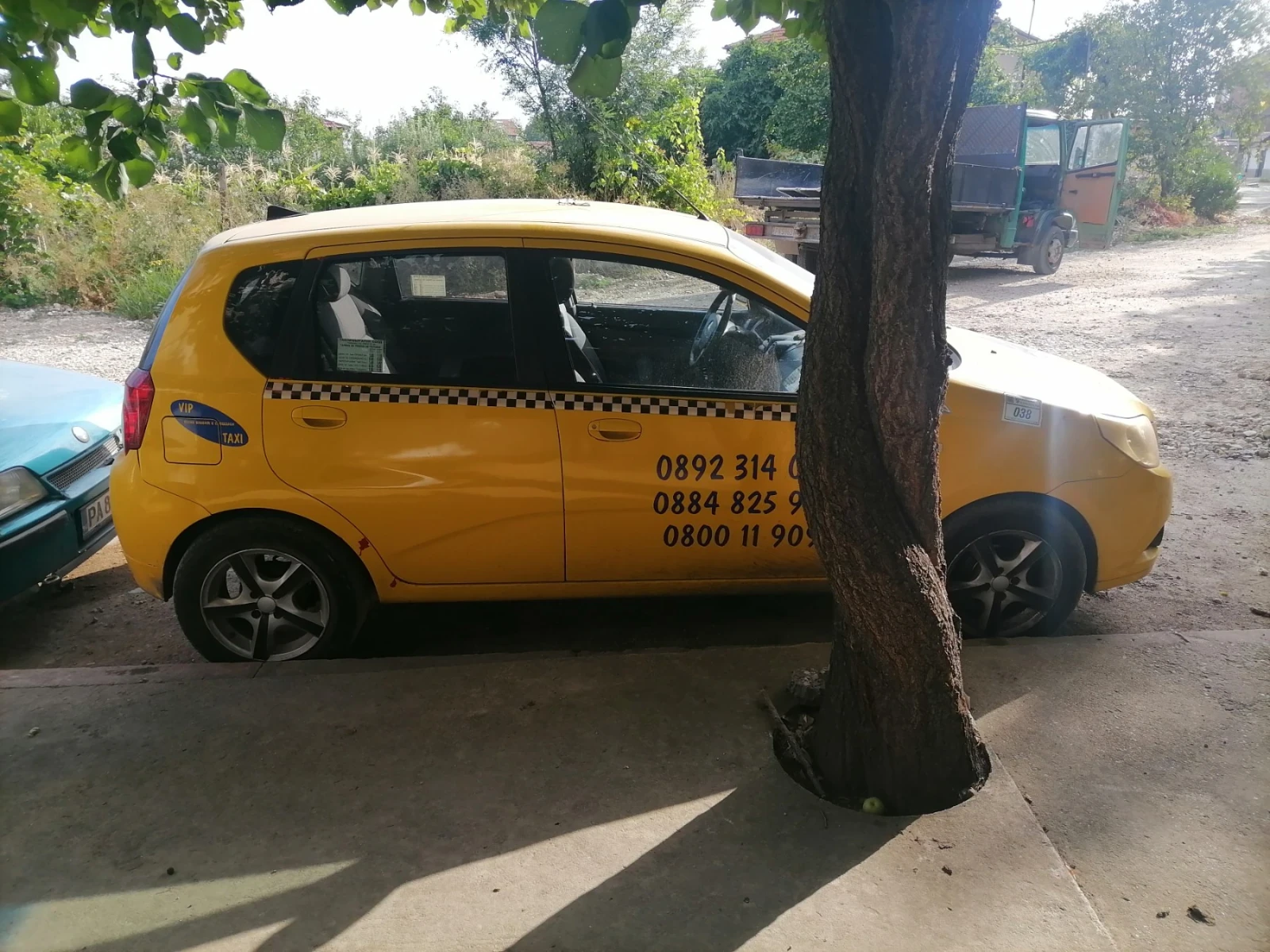 Chevrolet Aveo, снимка 4 - Автомобили и джипове - 55093555