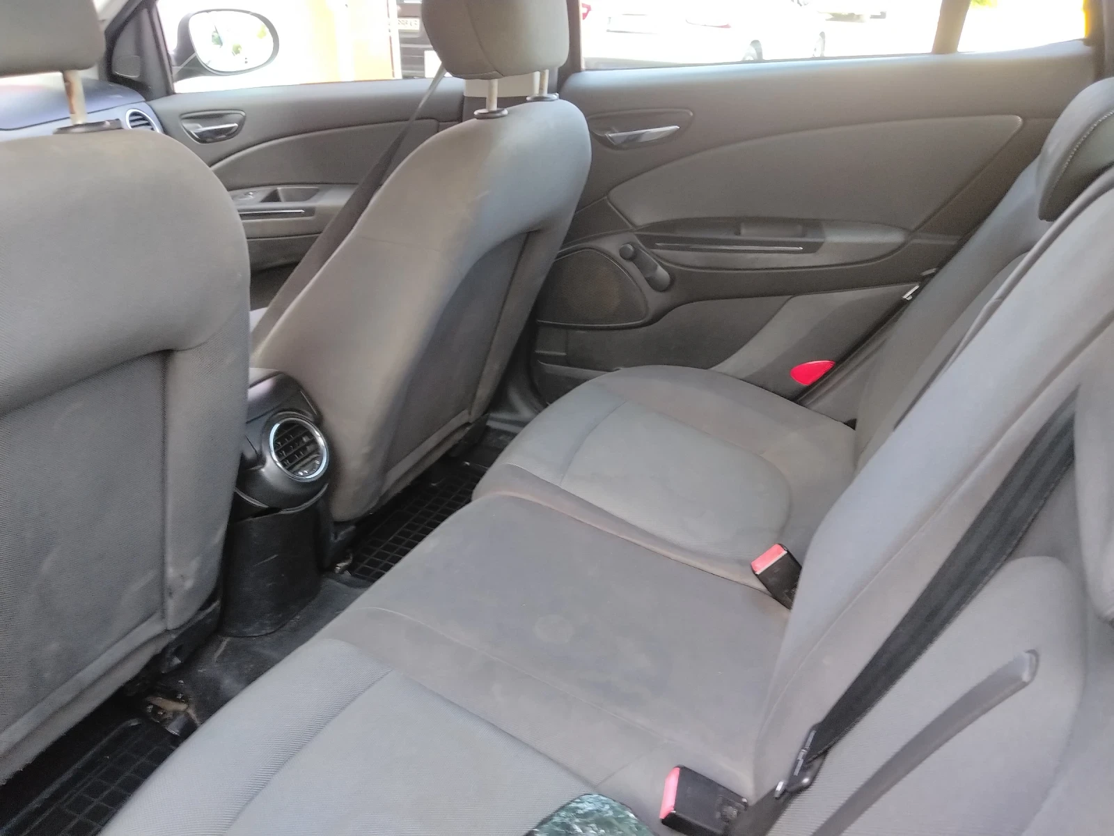 Fiat Bravo 1.6multijet, снимка 6 - Автомобили и джипове - 55654789