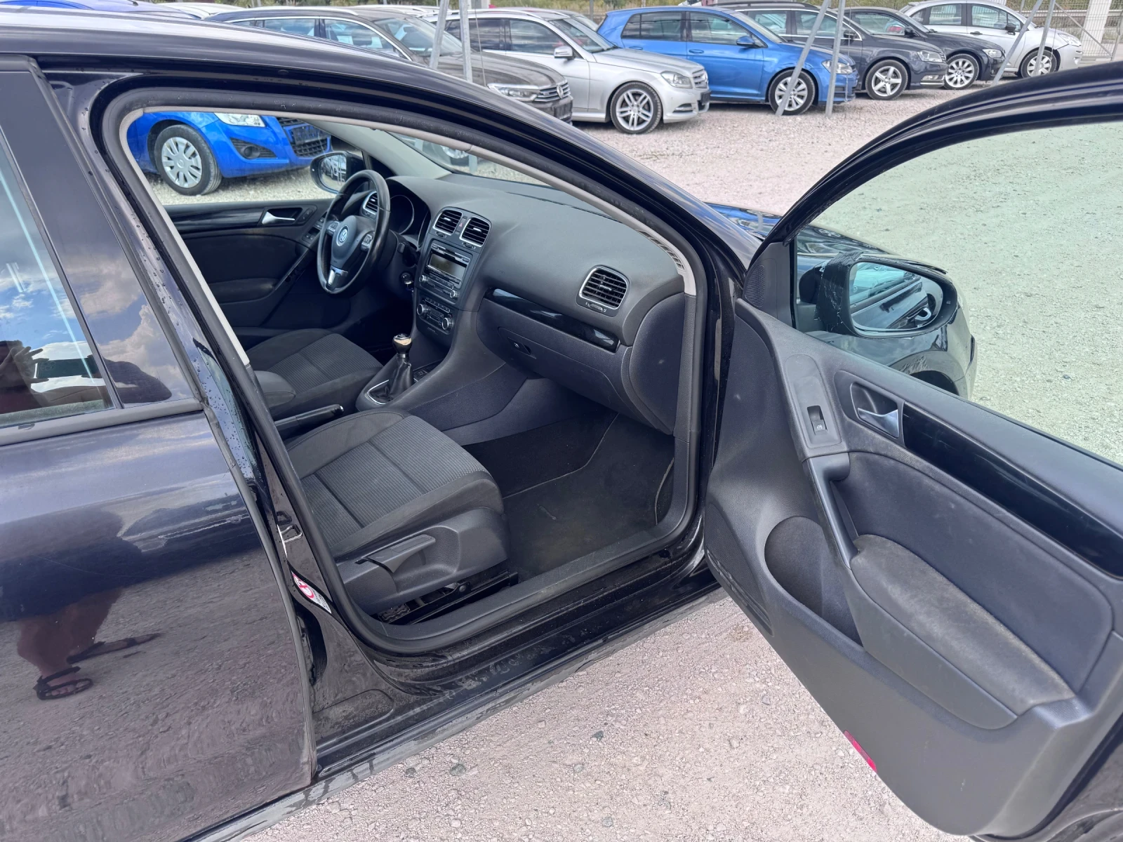 VW Golf 2.0TDI 110 PS EVRO 5, снимка 13 - Автомобили и джипове - 55815602