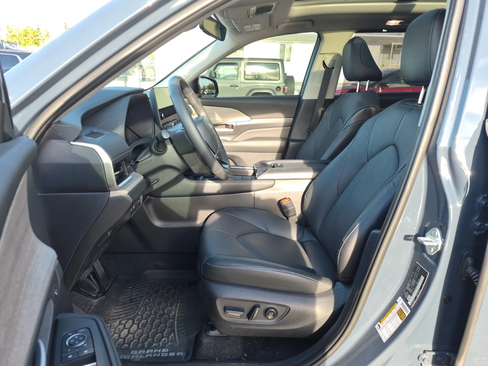 Toyota Grand Highlander Limited* �������* ���������* ��������*  | Mobile.bg � ����������� 3