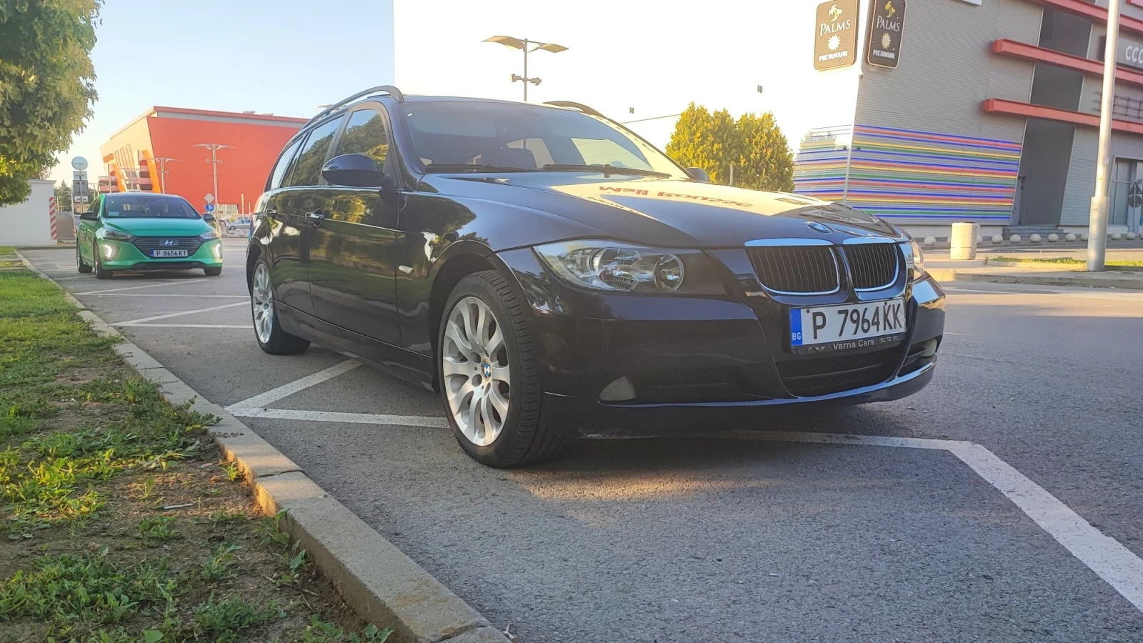 BMW 320, снимка 2 - Автомобили и джипове - 56619171