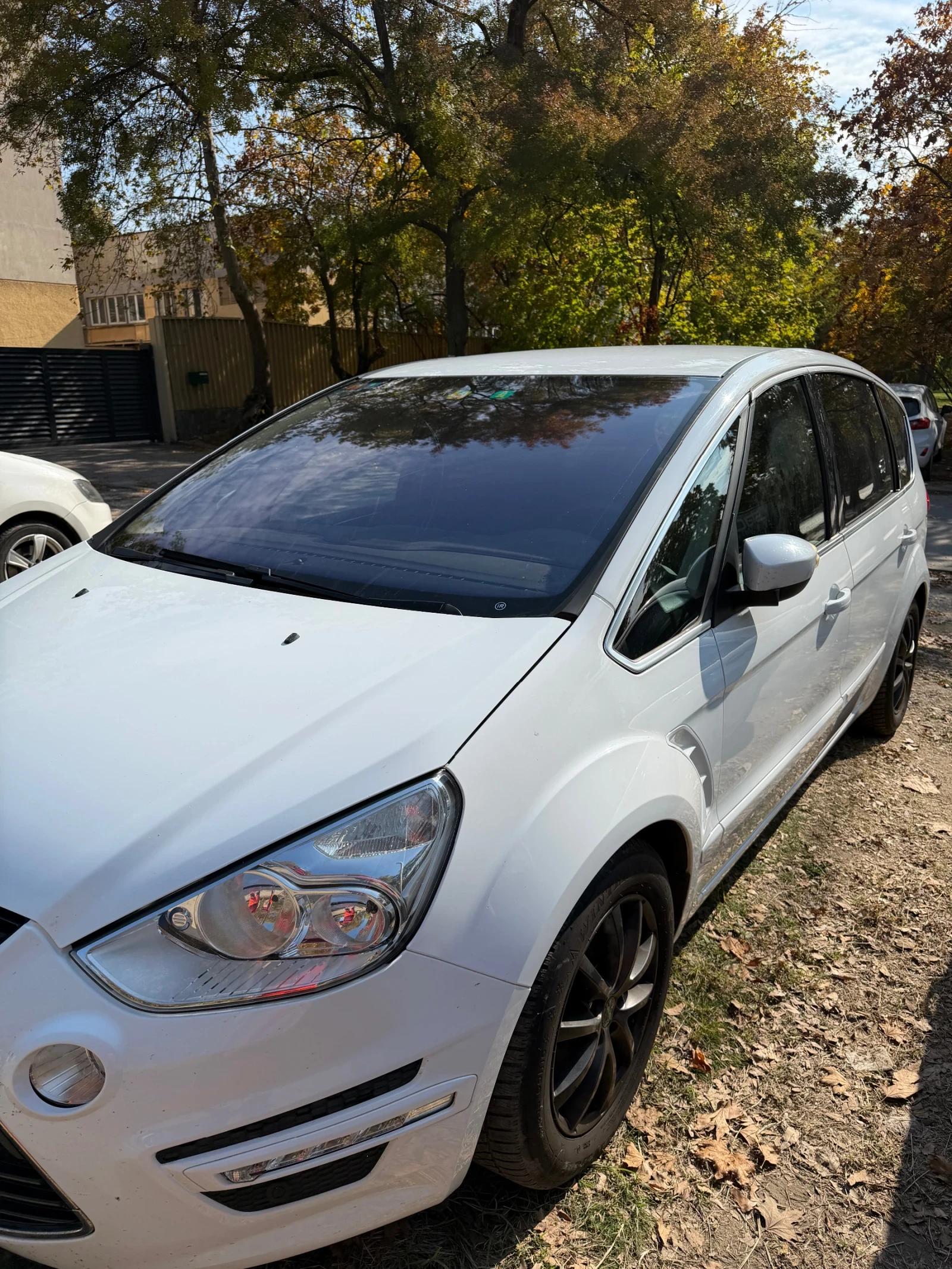 Ford S-Max, снимка 13 - Автомобили и джипове - 56656335