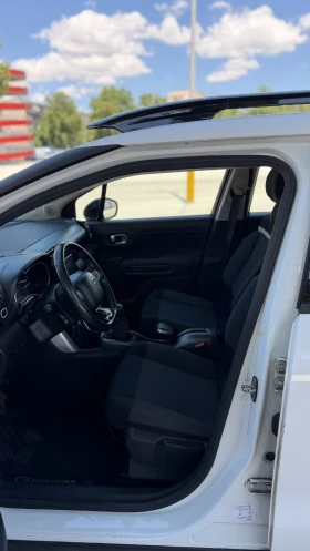 Citroen C3 Aircross 1.2 PureTech / 2019г / Перфектен градски SUV, снимка 10