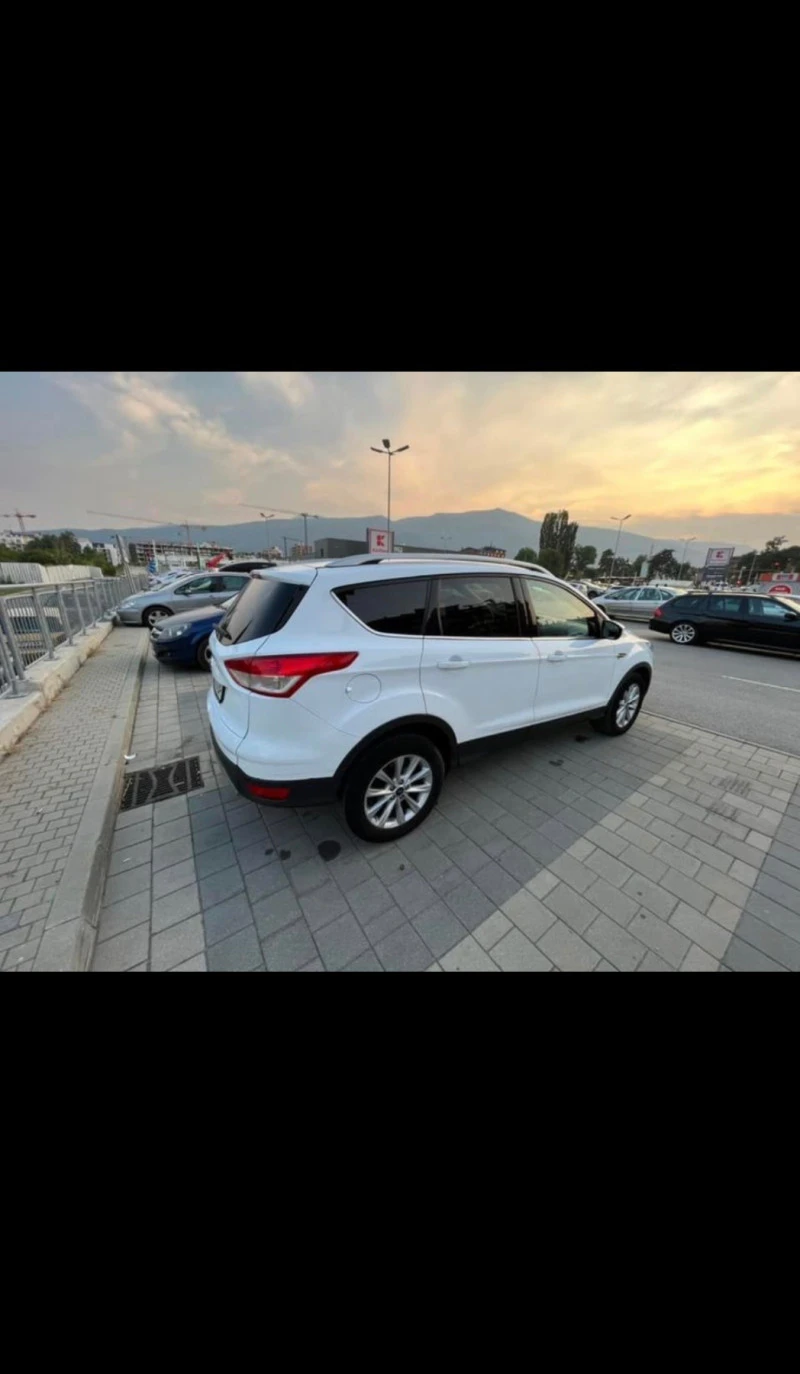 Ford Kuga 2.0 TDI, снимка 2 - Автомобили и джипове - 47286170