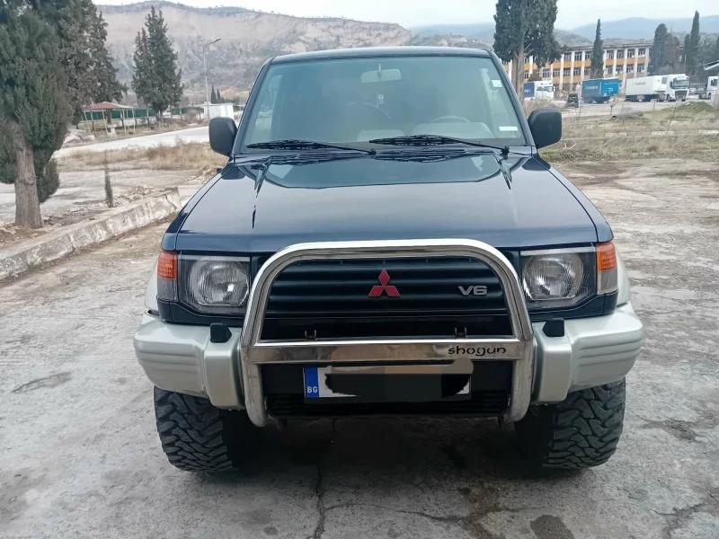 Mitsubishi Pajero, снимка 7 - Автомобили и джипове - 52922545