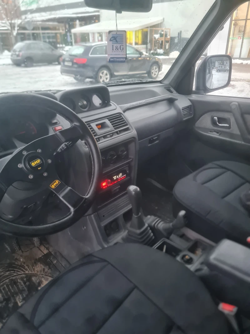 Mitsubishi Pajero, снимка 14 - Автомобили и джипове - 52180060