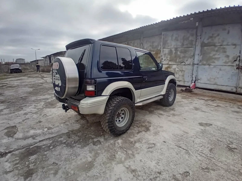 Mitsubishi Pajero, снимка 17 - Автомобили и джипове - 52922545