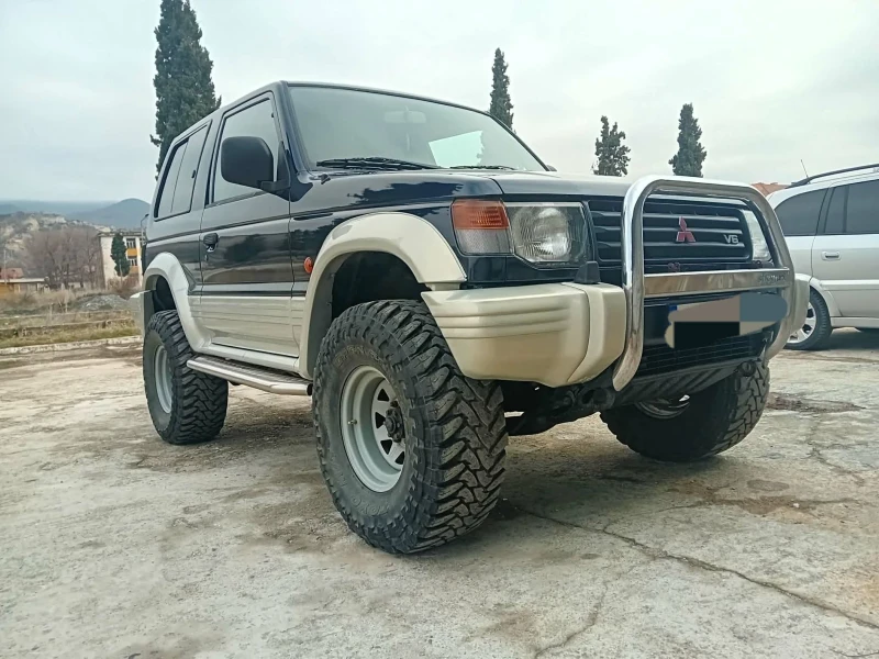 Mitsubishi Pajero, снимка 6 - Автомобили и джипове - 52922545