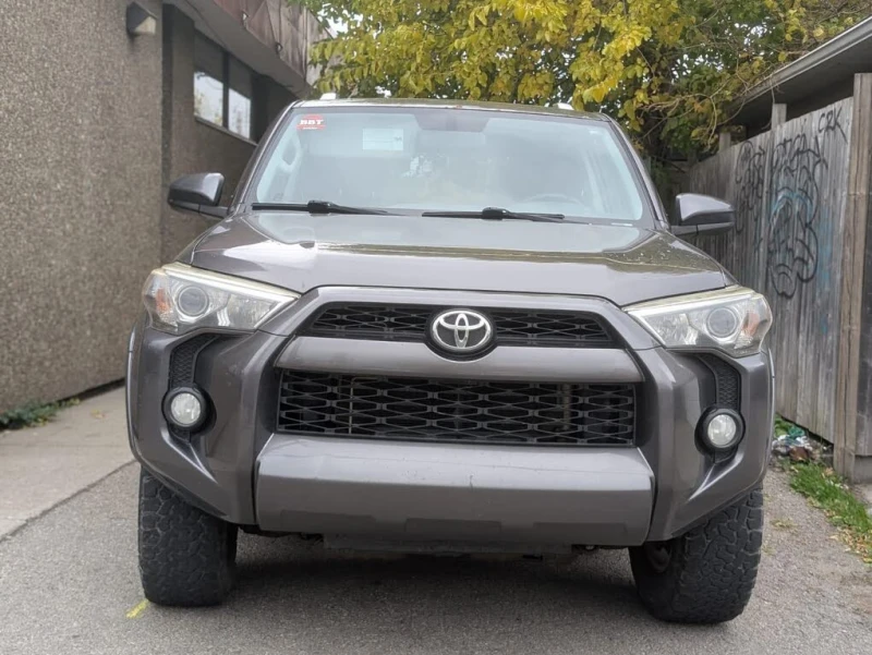 Toyota 4runner SR5 PREMIUM* КАМЕРА* NAVI, снимка 2 - Автомобили и джипове - 52630682