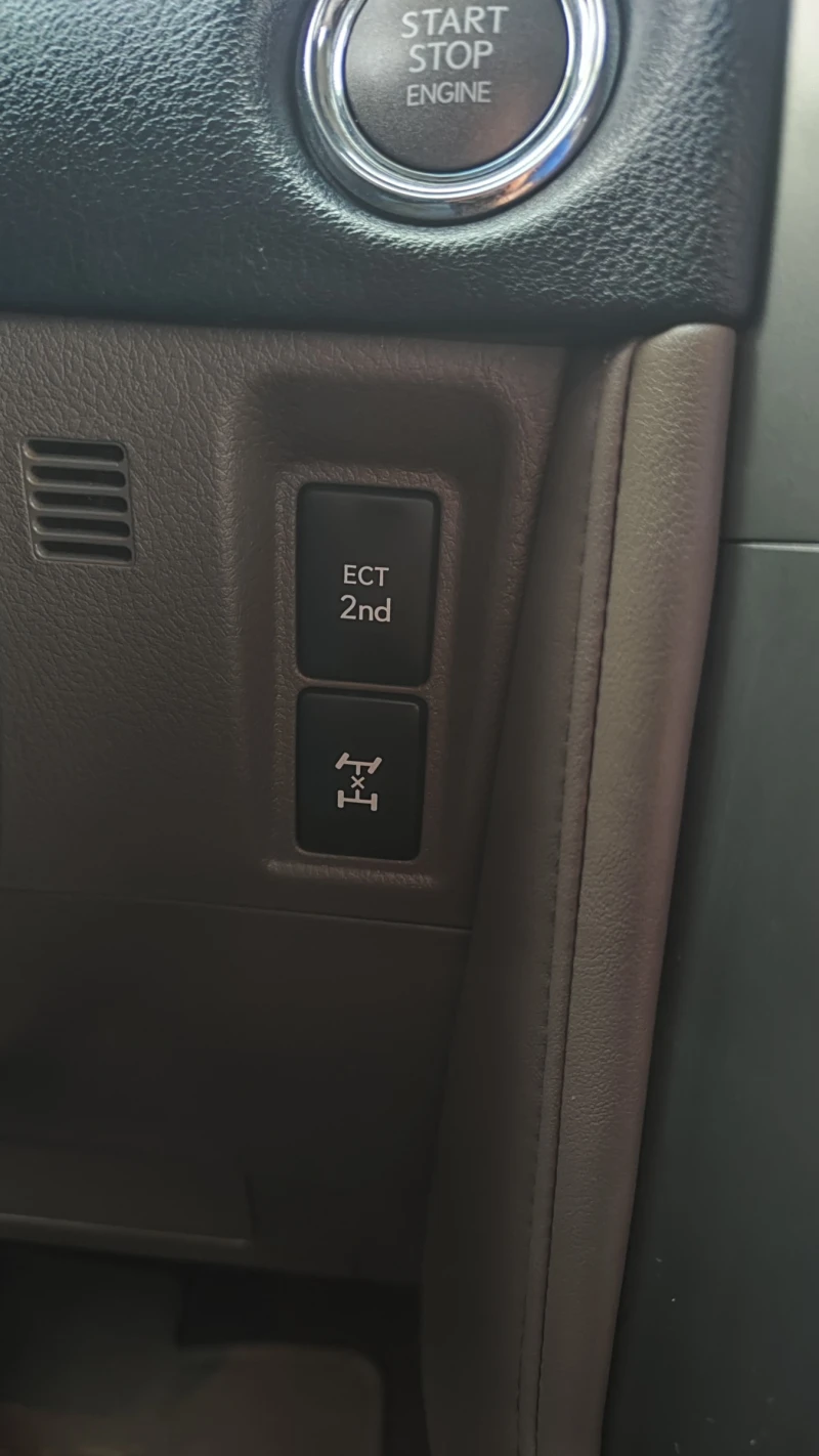 Lexus GX 460 Premium, снимка 12 - Автомобили и джипове - 53469736