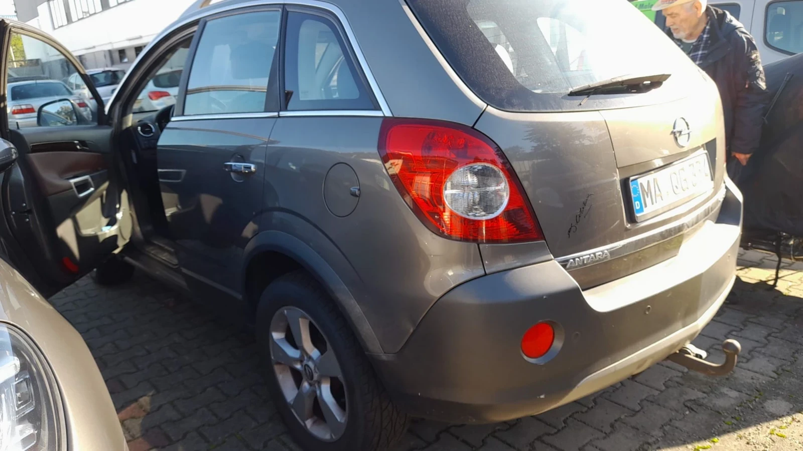 Opel Antara 2.0CDTI NAVI 4Х4 - изображение 3
