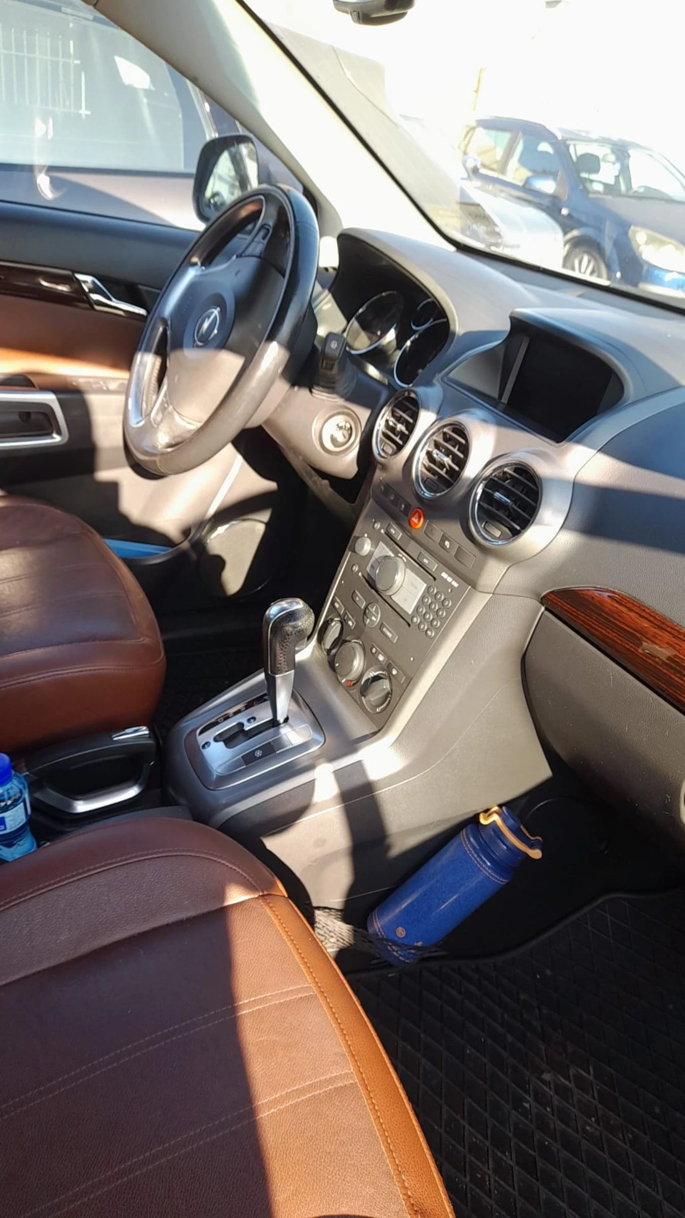Opel Antara 2.0CDTI NAVI 4Х4 - изображение 6