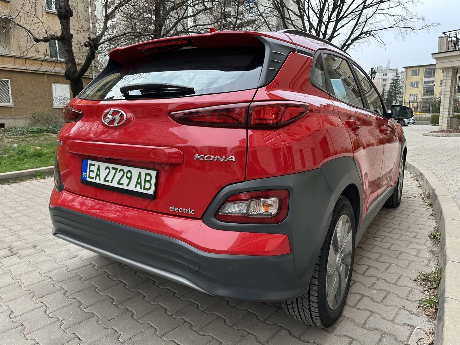 Hyundai Kona 64KWh BLUELINK ГАРАНЦИЯ SOH100% ТЕРМОПОМПА - изображение 3
