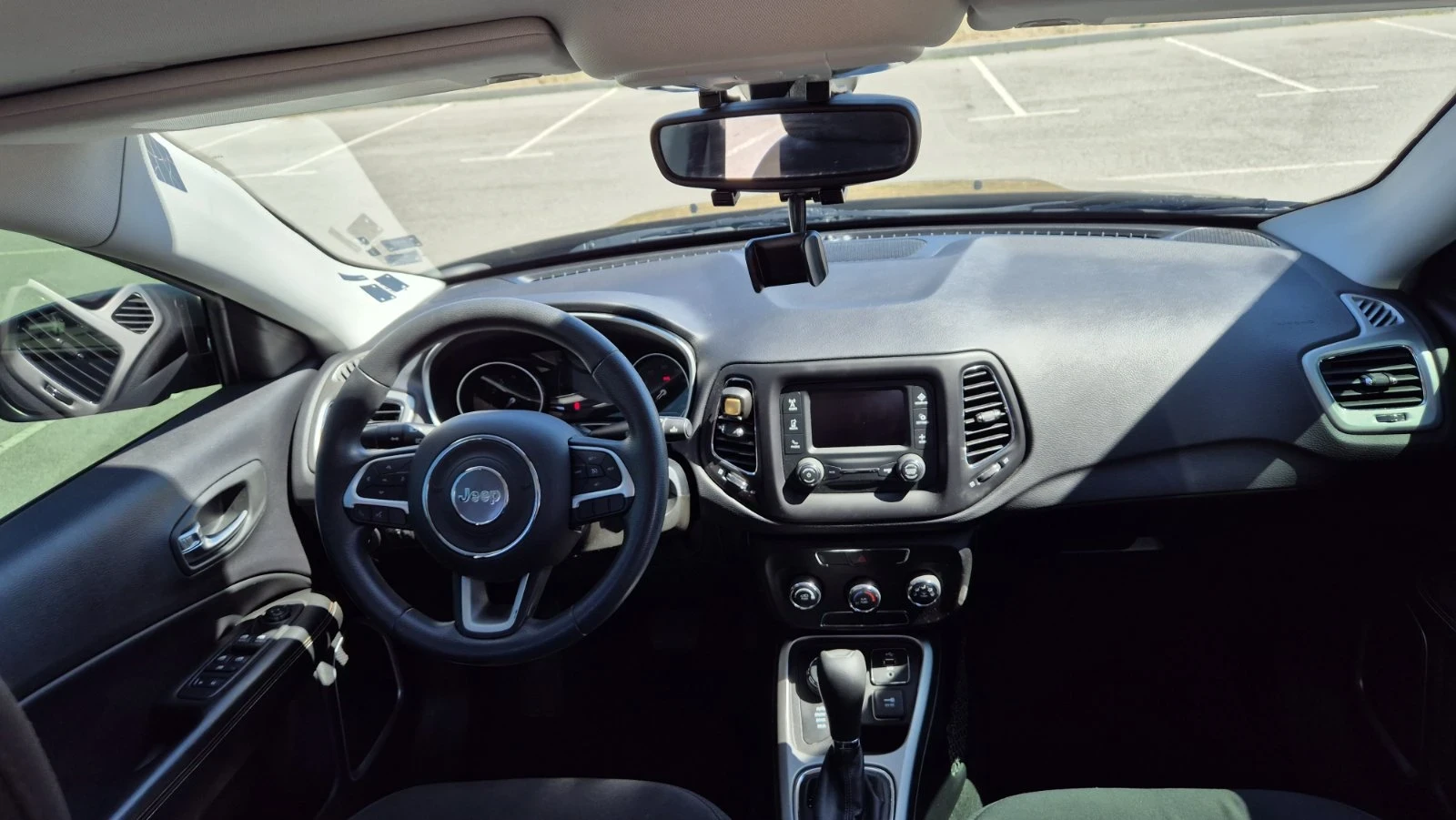 Jeep Compass 2.4i - изображение 7