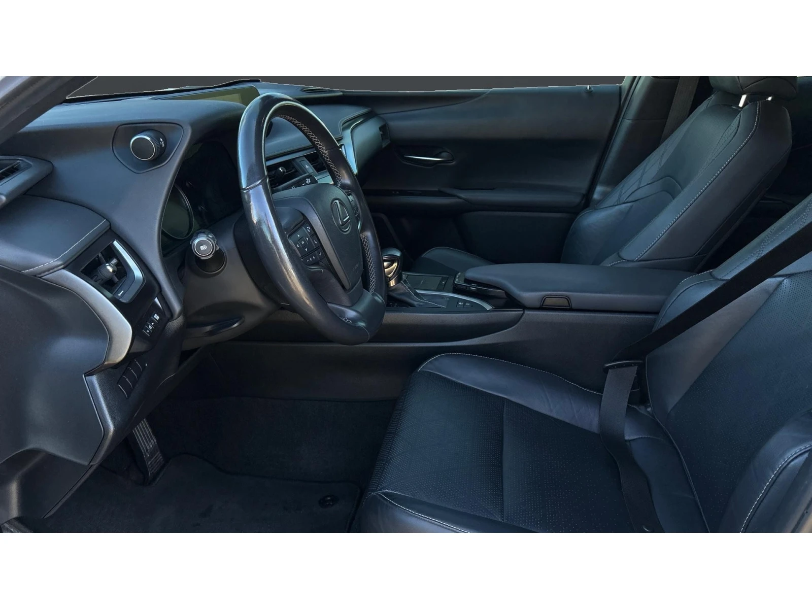 Lexus UX 250h    867 . | Mobile.bg   12