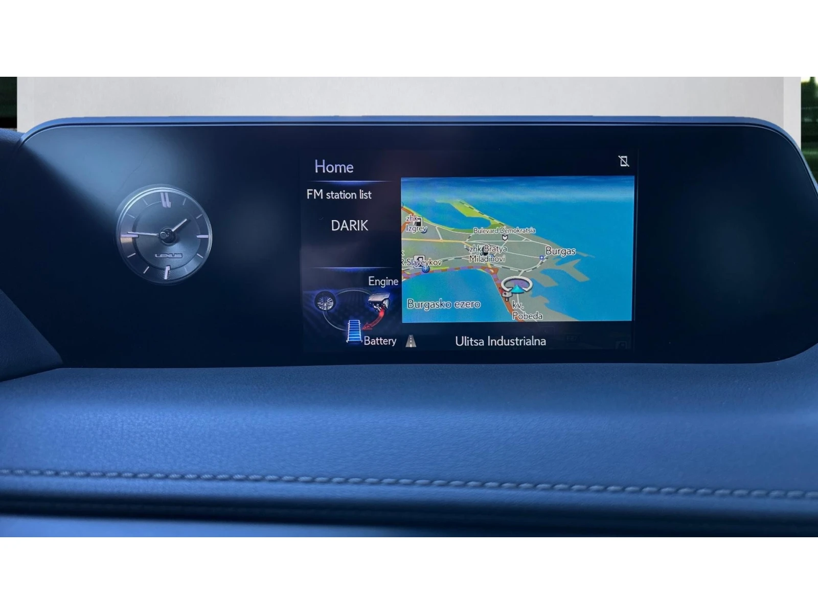 Lexus UX 250h    867 . | Mobile.bg   15