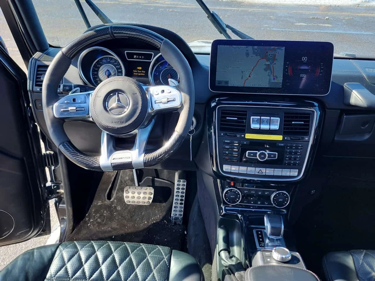 Mercedes-Benz G * AMG 63 * ПОДГРЕВ* KEYLESS* , снимка 11 - Автомобили и джипове - 53725170