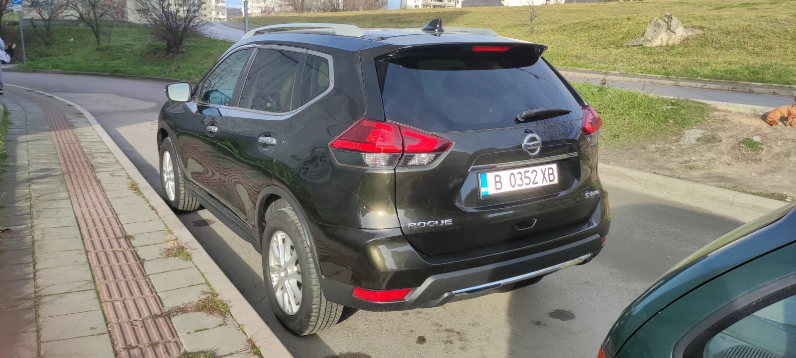 Nissan Rogue SV, снимка 6 - Автомобили и джипове - 54050313