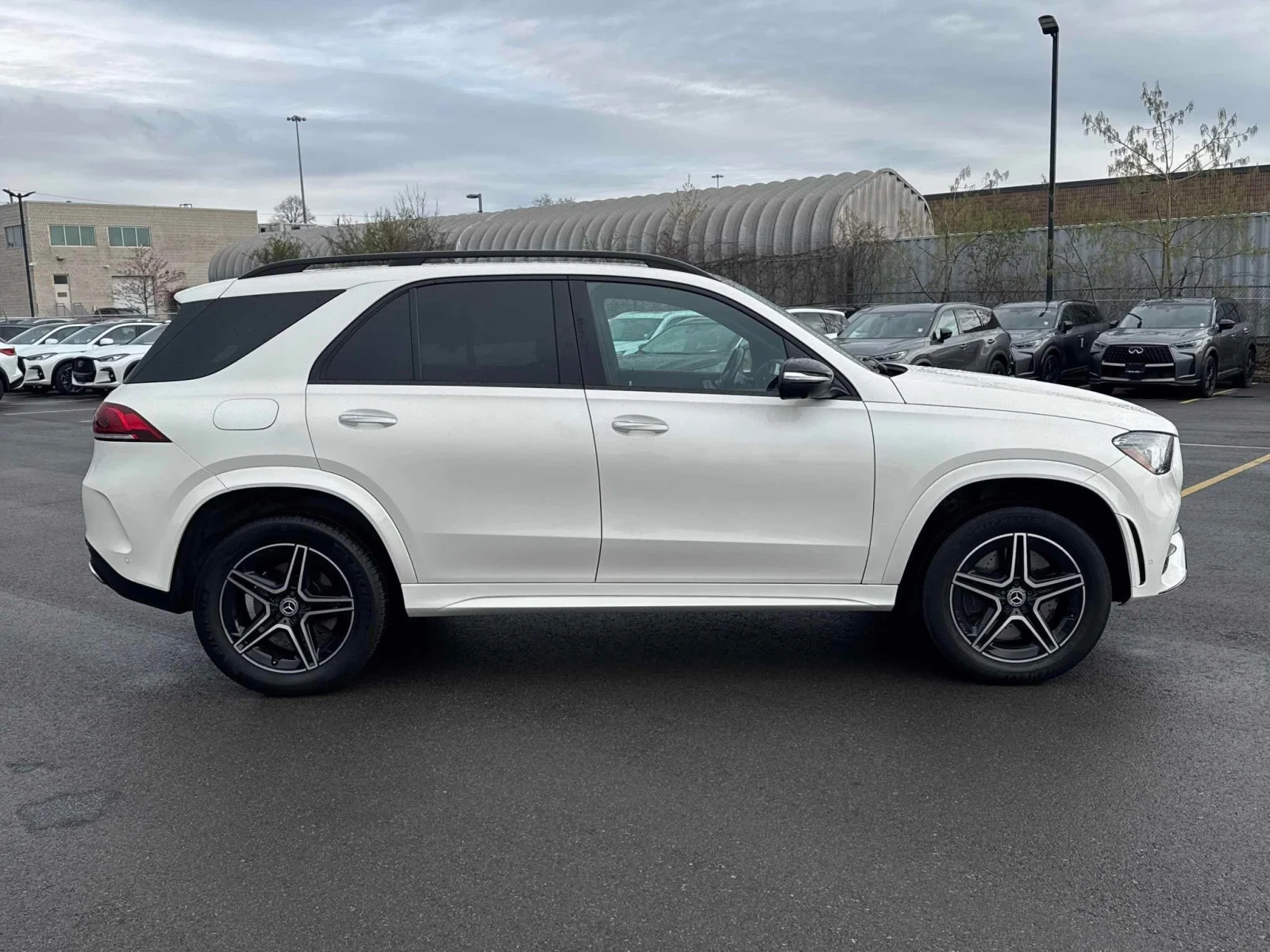 Mercedes-Benz GLE 450 AMG Night package* Обдухване* 1 собственик, снимка 4 - Автомобили и джипове - 54398990