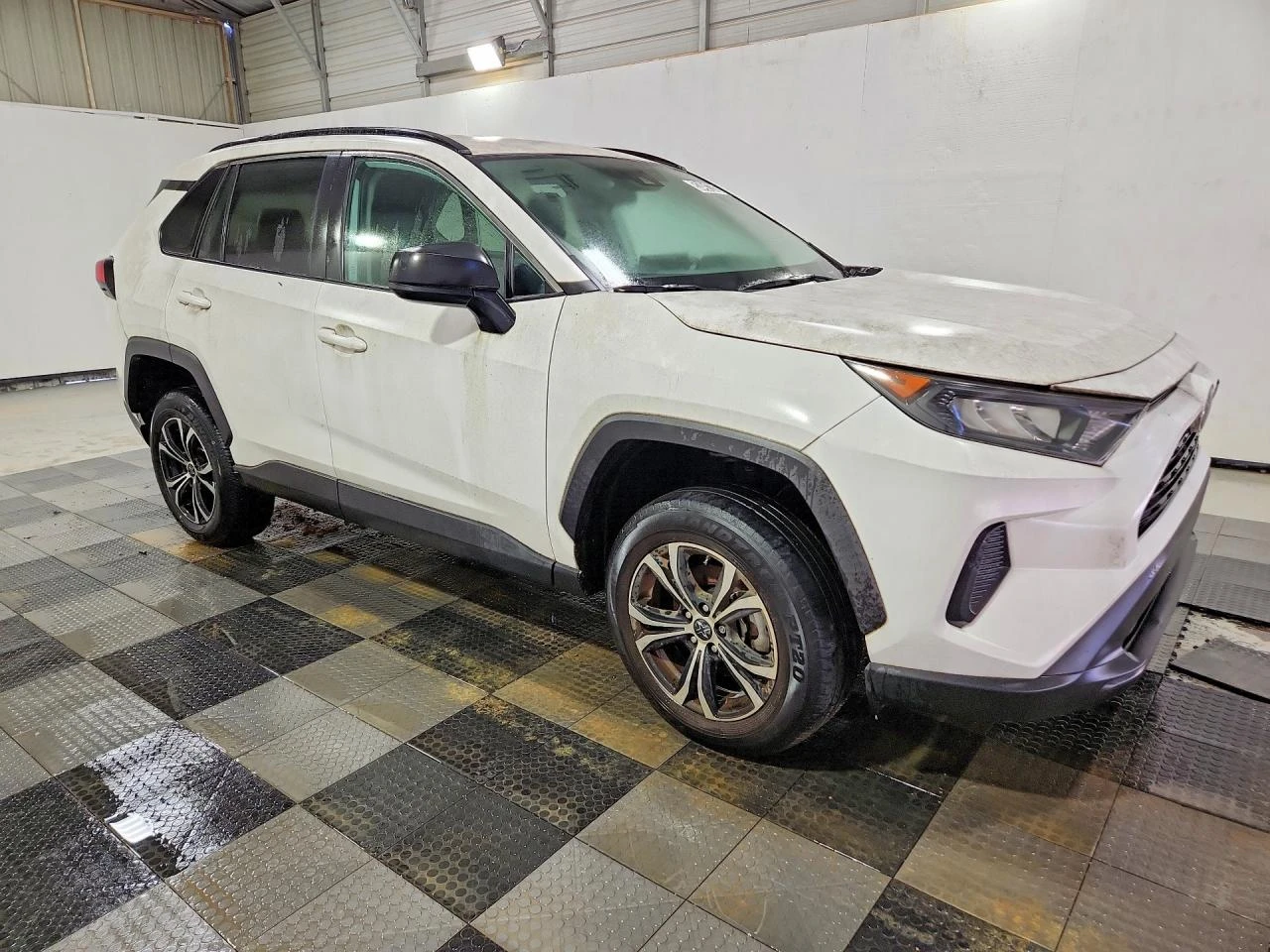 Toyota Rav4 LE, снимка 2 - Автомобили и джипове - 54630143